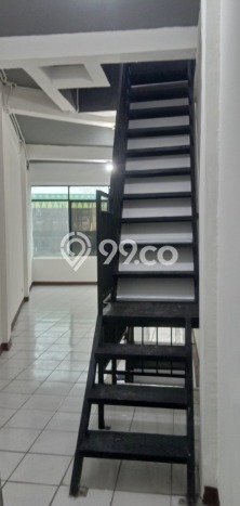 Unit Ruko Tersedia di Kapten Tendean Spesifikasi LB 180m2 Unit Ruko Tersedia di Kapten Tendean Spesifikasi LB 180m2