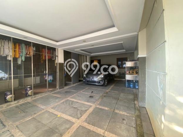 Jual Rumah Luas Elegan Dengan View Cantik di Taman Mini, Jakarta Timur Jual Rumah Luas Elegan Dengan View Cantik di Taman Mini, Jakarta Timur