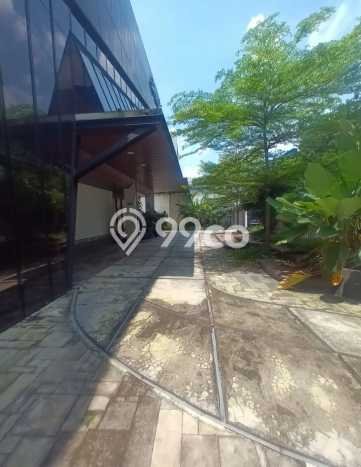 Unit Komersial Dijual di Kebayoran Baru Jakarta Selatan 2000m2 Unit Komersial Dijual di Kebayoran Baru Jakarta Selatan 2000m2