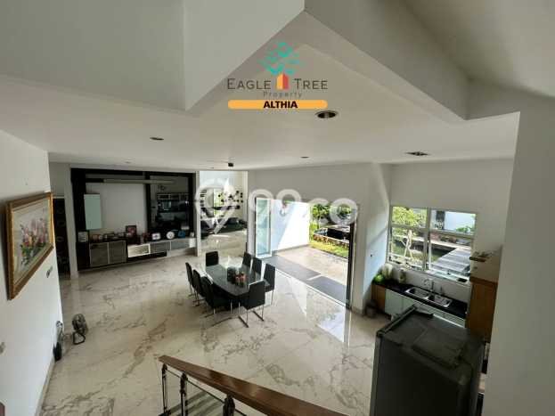 Dijual Rumah Premium dengan Fasilitas Sekitar Komplit di BSD, Tangerang Selatan Dijual Rumah Premium dengan Fasilitas Sekitar Komplit di BSD, Tangerang Selatan
