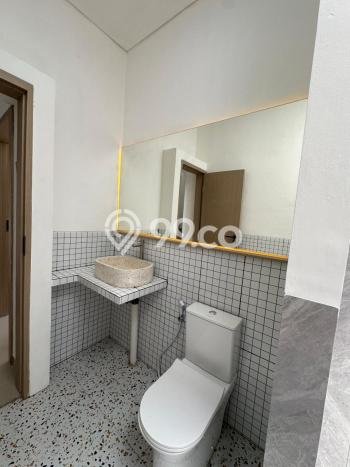 Rumah Strategis Modern Lb 110m2 di Jagakarsa, Jakarta Selatan Rumah Strategis Modern Lb 110m2 di Jagakarsa, Jakarta Selatan