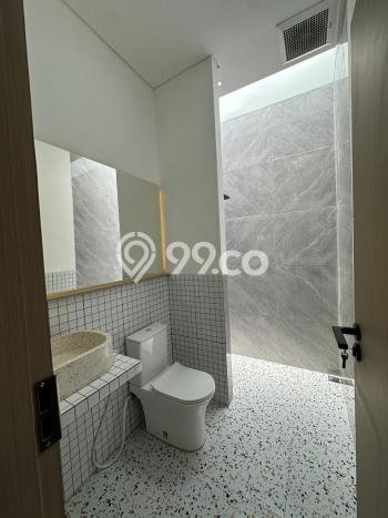 Rumah Strategis Modern Lb 110m2 di Jagakarsa, Jakarta Selatan Rumah Strategis Modern Lb 110m2 di Jagakarsa, Jakarta Selatan