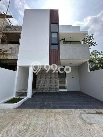 Rumah Strategis Modern Lb 110m2 di Jagakarsa, Jakarta Selatan Rumah Strategis Modern Lb 110m2 di Jagakarsa, Jakarta Selatan