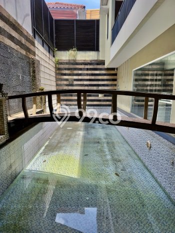 Rumah Mewah LB 600m2 Siap Huni Desain Elegan di Gading Serpong Pondok Hijau Golf, Tangerang Rumah Mewah LB 600m2 Siap Huni Desain Elegan di Gading Serpong Pondok Hijau Golf, Tangerang