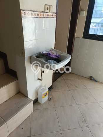 FOR RENT! Ruko di Mulyosari Cocok untuk Bisnis 384m2 FOR RENT! Ruko di Mulyosari Cocok untuk Bisnis 384m2