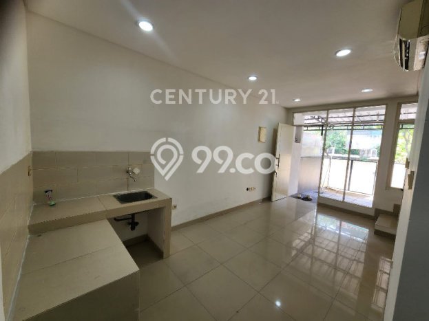 Disewakan! Rumah 3 Kamar Tidur &
3 Kamar Mandi di Pantai Indah Kapuk, Jakarta Utara Disewakan! Rumah 3 Kamar Tidur &
3 Kamar Mandi di Pantai Indah Kapuk, Jakarta Utara