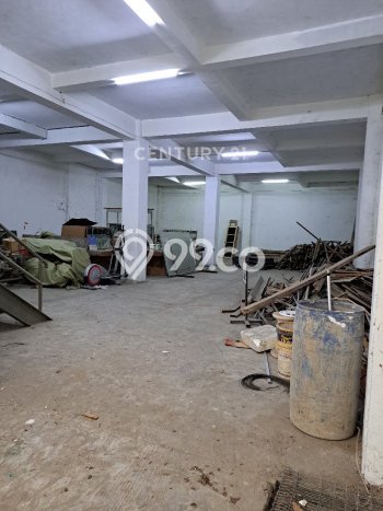 Unit Gudang disewakan di Pulo Gadung Jakarta Timur dengan LT 420m2 / LB 612m2 Unit Gudang disewakan di Pulo Gadung Jakarta Timur dengan LT 420m2 / LB 612m2