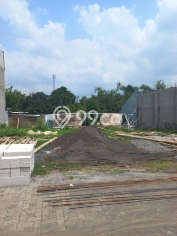 Unit Kost Dijual di Malang Spesifikasi 10 Kamar Tidur dan Area Ramai Unit Kost Dijual di Malang Spesifikasi 10 Kamar Tidur dan Area Ramai