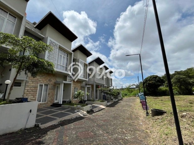 Rumah Modern 3 Kamar LT 66m2 di Malang Kota Rumah Modern 3 Kamar LT 66m2 di Malang Kota