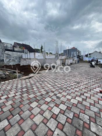 Lahan Dijual Lokasi Strategis di Malang dengan Luas 78m2 Lahan Dijual Lokasi Strategis di Malang dengan Luas 78m2