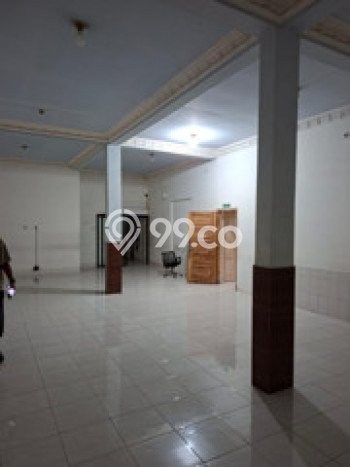 Unit Ruko Paling Strategis di Ngaglik Sleman dengan LB 410m2 Unit Ruko Paling Strategis di Ngaglik Sleman dengan LB 410m2