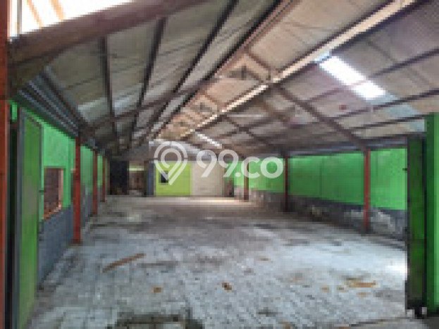 Unit Gudang Disewa Lokasi Sewon, Bantul Spesifikasi Luas Bangunan 594m2 Unit Gudang Disewa Lokasi Sewon, Bantul Spesifikasi Luas Bangunan 594m2
