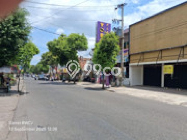 Ruko Bagus LT 205m2 LB 323m2 Dijual di Mergangsan Yogyakarta Ruko Bagus LT 205m2 LB 323m2 Dijual di Mergangsan Yogyakarta