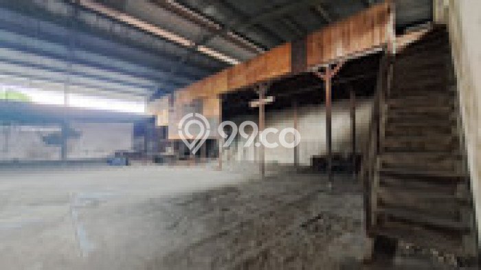 Unit Gudang Dijual di Banguntapan Bantul Luas Tanah 6766m2, Luas Bangunan 1600m2 Unit Gudang Dijual di Banguntapan Bantul Luas Tanah 6766m2, Luas Bangunan 1600m2