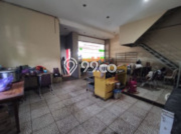 Unit Ruko Paling Strategis di Ngaglik Sleman dengan LB 410m2 Unit Ruko Paling Strategis di Ngaglik Sleman dengan LB 410m2