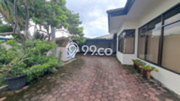 Unit Gudang Dijual di Banguntapan Bantul Luas Tanah 6766m2, Luas Bangunan 1600m2 Unit Gudang Dijual di Banguntapan Bantul Luas Tanah 6766m2, Luas Bangunan 1600m2
