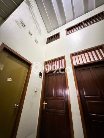 For Sale Hunian Rumah Terawat 4 Kamar di Rawamangun, Jakarta Timur For Sale Hunian Rumah Terawat 4 Kamar di Rawamangun, Jakarta Timur