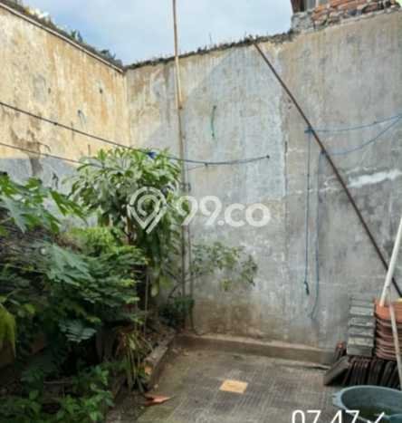 Rumah Strategis Modern Lb 190m2 di Semarang Barat, Semarang Rumah Strategis Modern Lb 190m2 di Semarang Barat, Semarang
