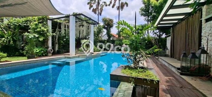 Rumah Elit LB 1000m2 Siap Pakai Desain Elegan di Cipete, Jakarta Selatan Rumah Elit LB 1000m2 Siap Pakai Desain Elegan di Cipete, Jakarta Selatan