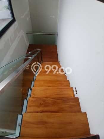 Siap Huni Rumah Mewah 5 Kamar di BSD Dekat ke Mana Saja Siap Huni Rumah Mewah 5 Kamar di BSD Dekat ke Mana Saja