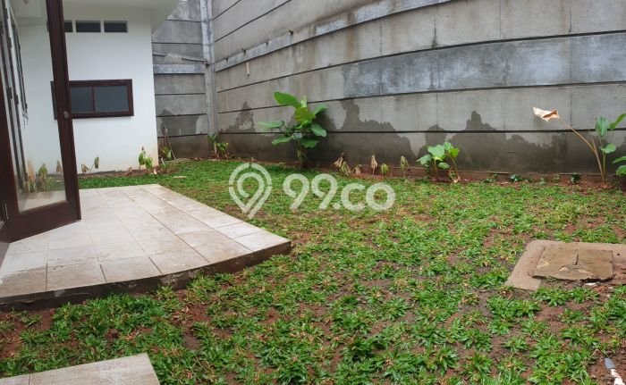 For Sale! Premium House LT 200m2 Desain Elegan di Lebak Bulus For Sale! Premium House LT 200m2 Desain Elegan di Lebak Bulus
