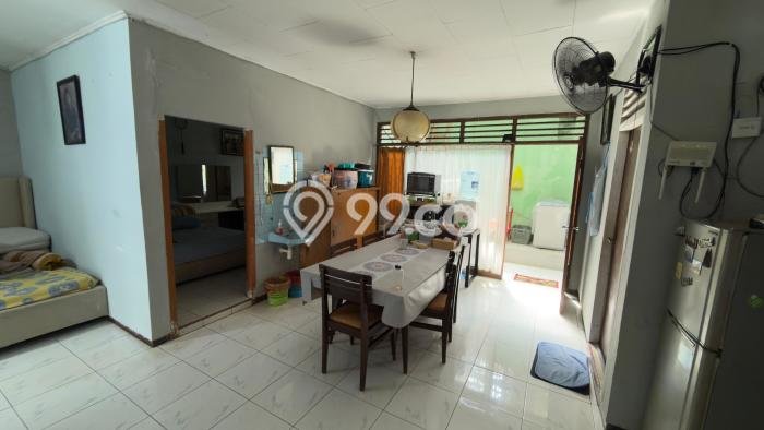 Siap Huni Rumah Mewah 6 Kamar di Palmerah Dekat ke Mana Saja Siap Huni Rumah Mewah 6 Kamar di Palmerah Dekat ke Mana Saja