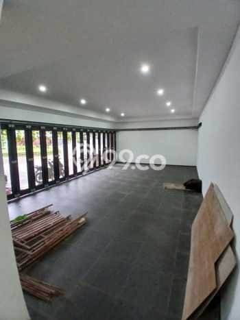 Siap Huni Rumah Mewah 5 Kamar di BSD Dekat ke Mana Saja Siap Huni Rumah Mewah 5 Kamar di BSD Dekat ke Mana Saja