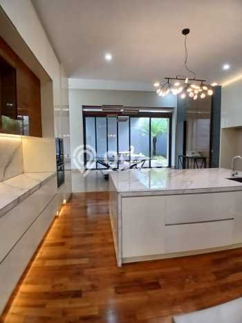 Siap Huni Rumah Mewah 5 Kamar di BSD Dekat ke Mana Saja Siap Huni Rumah Mewah 5 Kamar di BSD Dekat ke Mana Saja