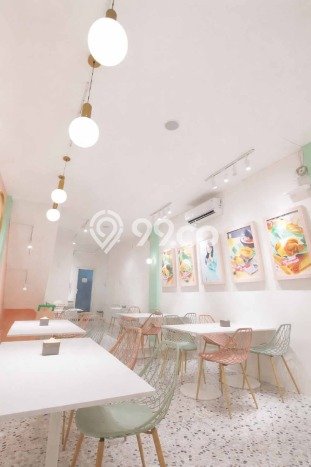 Unit Komersial Disewakan di Jakarta Barat Area Strategis Harga Kompetitif Unit Komersial Disewakan di Jakarta Barat Area Strategis Harga Kompetitif