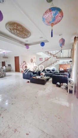 Hunian Luxury di Jakarta Barat Lokasi Strategis Kondisi Terawat Hunian Luxury di Jakarta Barat Lokasi Strategis Kondisi Terawat