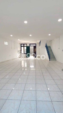 Unit Ruko Disewakan di Bintaro di Area Ramai & Strategis Unit Ruko Disewakan di Bintaro di Area Ramai & Strategis