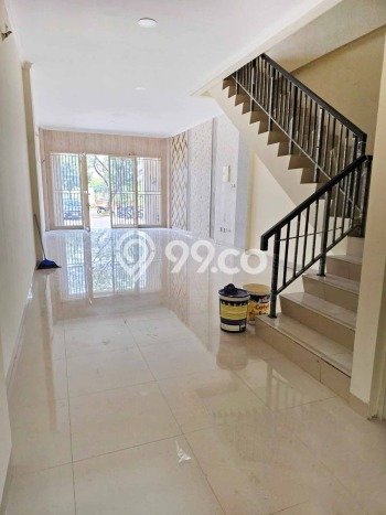 Lokasi Strategis! Dijual Ruko Bisnis di Cipondoh, Tangerang Kondisi Baik Lokasi Strategis! Dijual Ruko Bisnis di Cipondoh, Tangerang Kondisi Baik