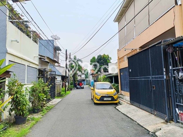 Dijual Hunian Rumah Terawat 4 KT di Bojong Indah, Jakarta Barat Dijual Hunian Rumah Terawat 4 KT di Bojong Indah, Jakarta Barat
