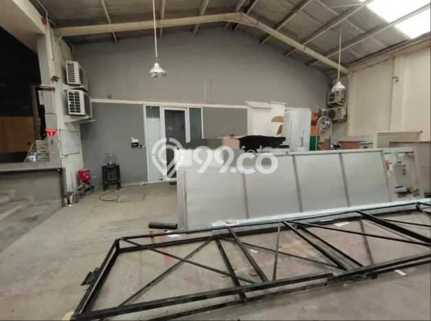 Gudang Dijual di Prime Area Bandung Luas 330m2 Gudang Dijual di Prime Area Bandung Luas 330m2