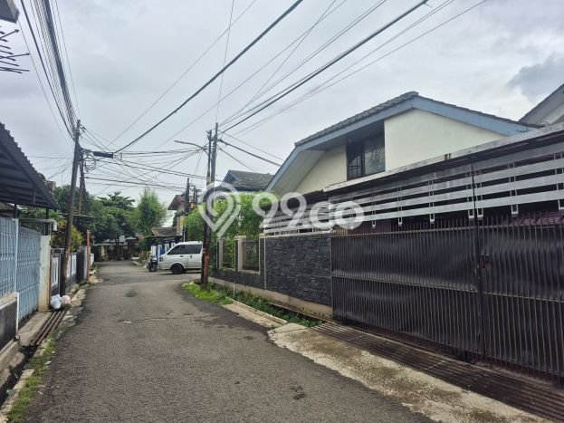 For Sale Rumah 4 Kamar Lokasi Strategis Bagus dan Strategis di Regol For Sale Rumah 4 Kamar Lokasi Strategis Bagus dan Strategis di Regol