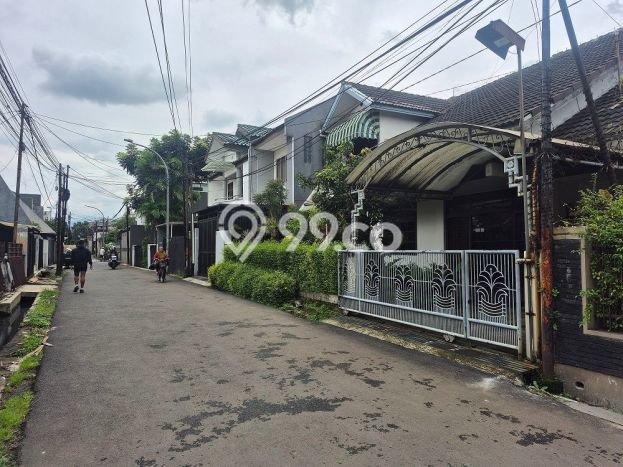 Rumah Modern Minimalis 4 Kamar Siap Huni di Regol Rumah Modern Minimalis 4 Kamar Siap Huni di Regol