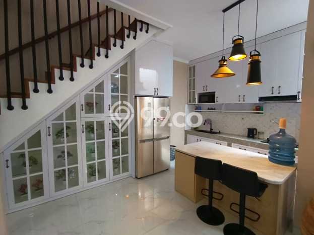 For Sale! Luxury House LT 180m2 Desain Modern di Kota Baru Parahyangan For Sale! Luxury House LT 180m2 Desain Modern di Kota Baru Parahyangan