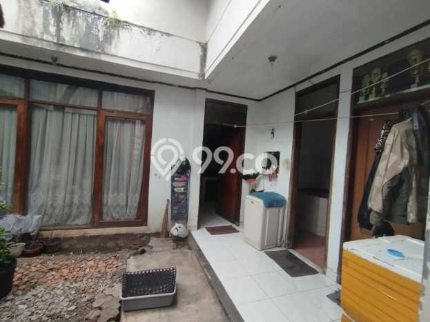 Rumah Strategis Minimalis Lb 150m2 di Regol, Bandung Rumah Strategis Minimalis Lb 150m2 di Regol, Bandung