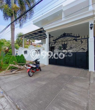 Rumah Luxury Modern Tanpa Renovasi di Joglo Jakarta Barat Rumah Luxury Modern Tanpa Renovasi di Joglo Jakarta Barat