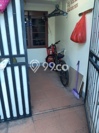Rumah Modern Minimalis 5 Kamar Siap Huni di Cakung Rumah Modern Minimalis 5 Kamar Siap Huni di Cakung