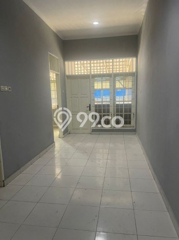 Ruko Dijual di Prime Area Jakarta Timur Luas 115m2 Ruko Dijual di Prime Area Jakarta Timur Luas 115m2