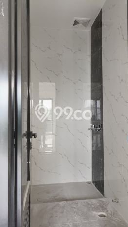 Rumah Modern Cantik 4 Kamar Siap Huni di Serpong Utara Rumah Modern Cantik 4 Kamar Siap Huni di Serpong Utara