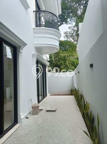Ready to Use! Luxury House LT 375m2 Desain Modern di Lippo Karawaci Ready to Use! Luxury House LT 375m2 Desain Modern di Lippo Karawaci