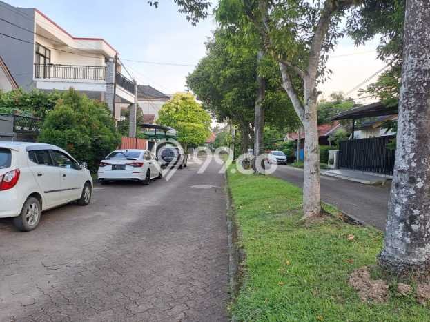 Rumah Modern 5 KT di Serpong Villa Melati Mas Tangerang Selatan Unfurnished Rumah Modern 5 KT di Serpong Villa Melati Mas Tangerang Selatan Unfurnished