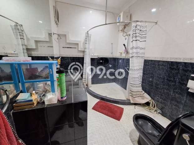Rumah Modern 5 KT di Serpong Villa Melati Mas Tangerang Selatan Unfurnished Rumah Modern 5 KT di Serpong Villa Melati Mas Tangerang Selatan Unfurnished