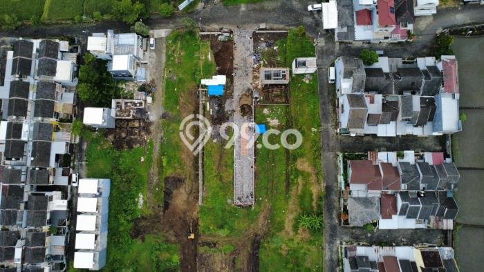Rumah Kost Dijual di Dinoyo Malang Luas 195m2 Rumah Kost Dijual di Dinoyo Malang Luas 195m2