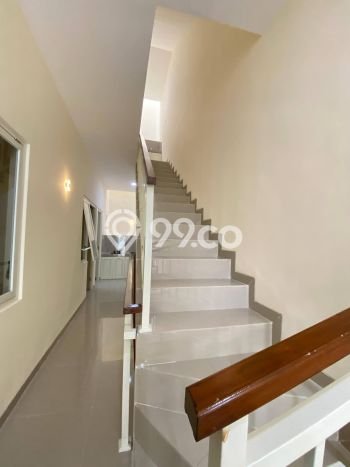 Kost Dijual di Soekarno Hatta dengan 18 KT dan Luas 390m2 Kost Dijual di Soekarno Hatta dengan 18 KT dan Luas 390m2