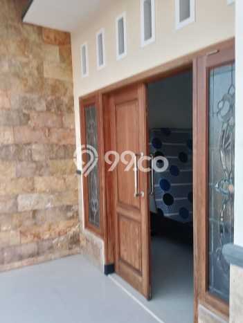 For Sale Hunian Rumah Nyaman 6 Kamar di Malang Kota, Malang For Sale Hunian Rumah Nyaman 6 Kamar di Malang Kota, Malang
