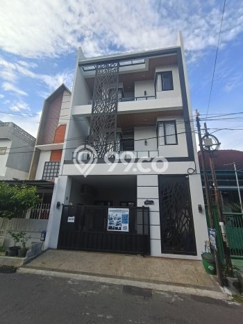 Tersedia Rumah Kost di Soekarno Hatta, Malang 18 Kamar Tersedia Rumah Kost di Soekarno Hatta, Malang 18 Kamar