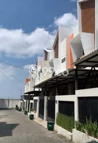 Kost Dijual di Tunggulwulung dengan 8 KT dan Luas 119m2 Kost Dijual di Tunggulwulung dengan 8 KT dan Luas 119m2